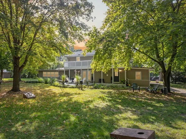93283 County Road 690, Dowagiac, MI 49047