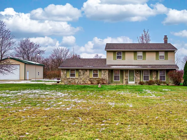 11802 NW Smuts St, Zanesville, IN 46799