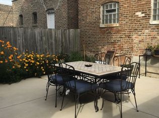 2247 S Oakley Ave #2, Chicago, IL 60608