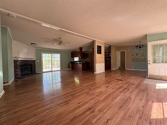 3rd image of 286 Coonhunters Rd