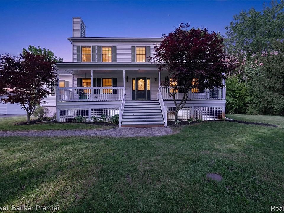 1st image of 10301 Horseshoe Cir