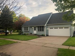 2317 Monticello Dr, Dekalb, IL 60115