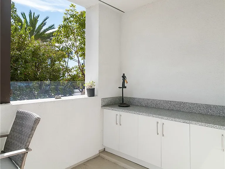 1519 Doheny Way — Photo 26