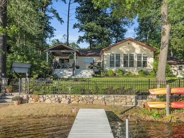 455 Townsend Harbor Rd, Lunenburg, MA 01462