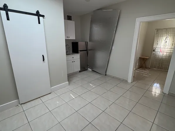 721 NW 12th Ct #1, Miami, FL 33125