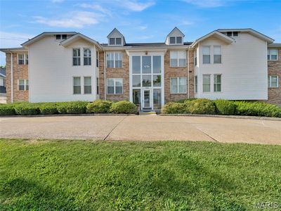 102 E Bodley Ave APT 204, Saint Louis, MO, 63122