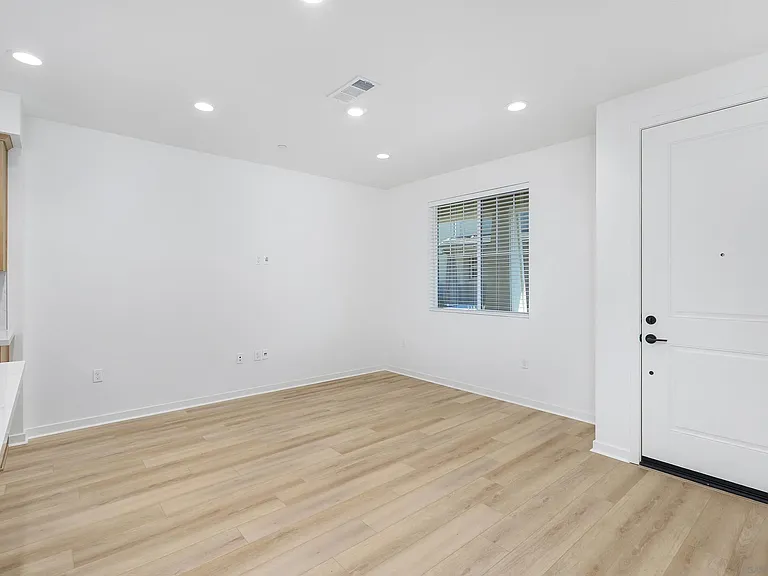 32336 Brunello Way — Photo 4