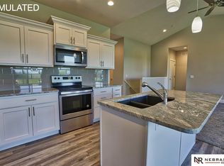 3757 Twin Creek Rd, Lincoln, NE 68516