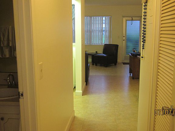 4th image of 78 Salisbury #D
