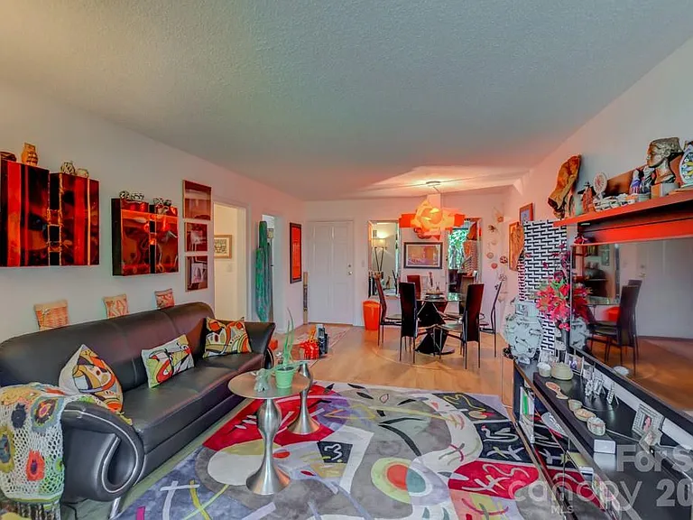 647 Town Mountain Rd #203 — Photo 23