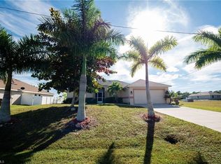 1124 NE 34th St, Cape Coral, FL 33909