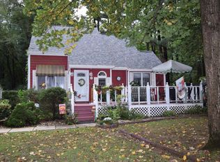10639 E Iroquois Rd, Walkerton, IN 46574