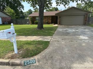 2500 S Walnut Ave, Broken Arrow, OK 74012