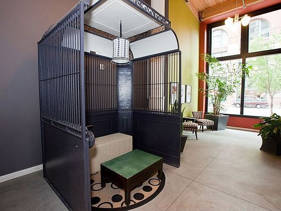 5th image of 1015 Washington Ave APT 506
