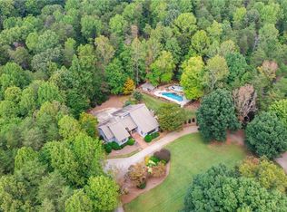 8230 Hunting Cog Rd, Oak Ridge, NC 27310