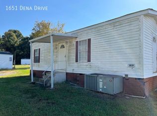 1651 Dena Dr, Memphis, TN 38127