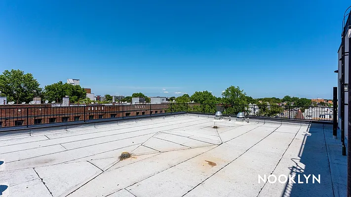 Rented by Nooklyn NYC LLC | media 10