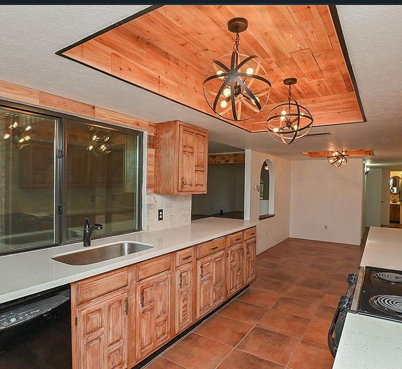 1st image of 7315 El Cresta Dr