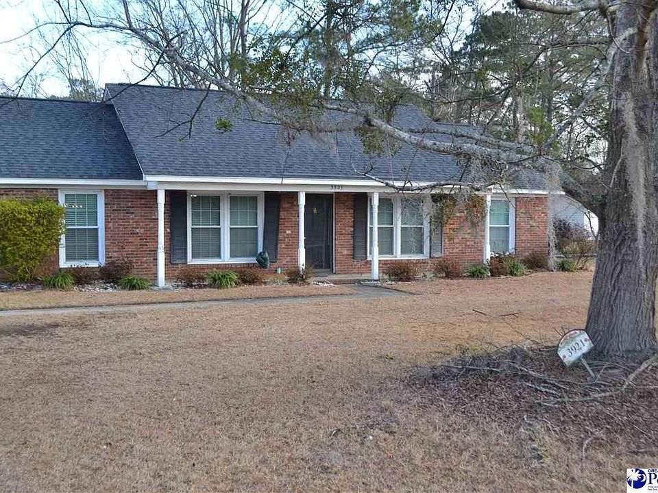 2nd image of 3921 Pine Needles Rd