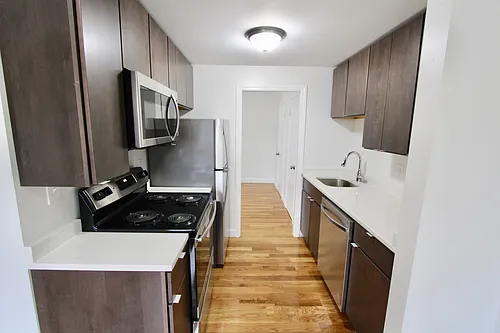 55 Forest Ave. Residence Photo 1