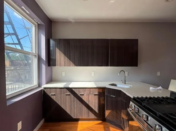 863 18th Ave #102A, Irvington, NJ 07111