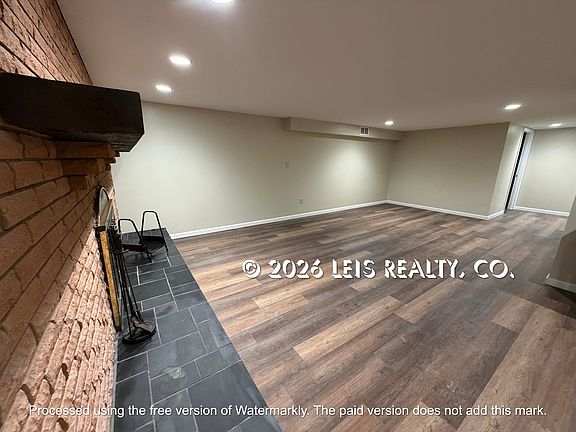 3rd image of 3271 Harrison Rd APT B