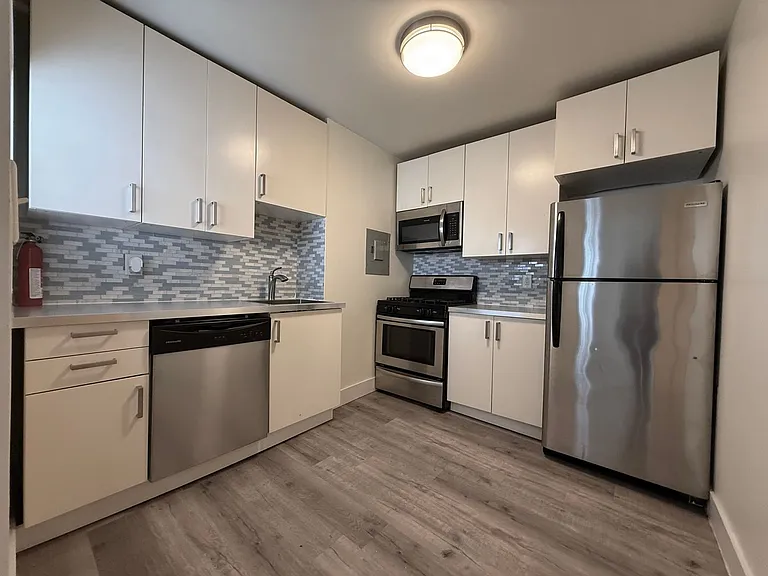 512 E 8th Ave #2 — Photo 6