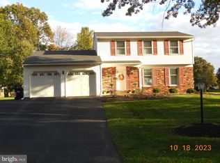 414 Brookside Dr, Perkasie, PA 18944