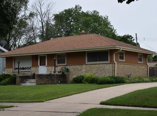 4353 N 82nd St, Milwaukee, WI 53222