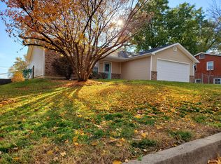 3504 Weymeyer Dr, Columbia, MO 65202