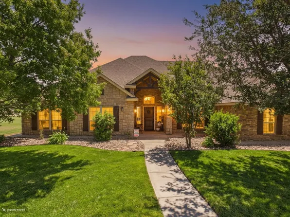 9151 Bridle Trails Dr, Amarillo, TX 79119