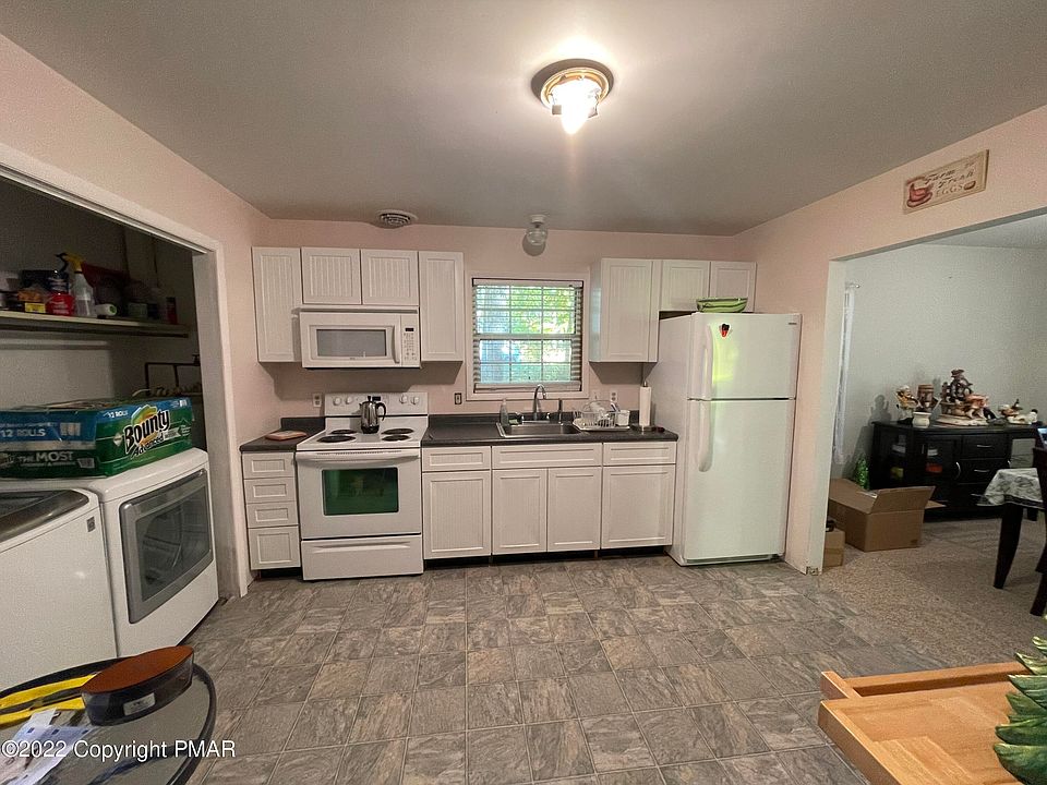 4108 Oak Ln, Bushkill, PA 18324 Zillow