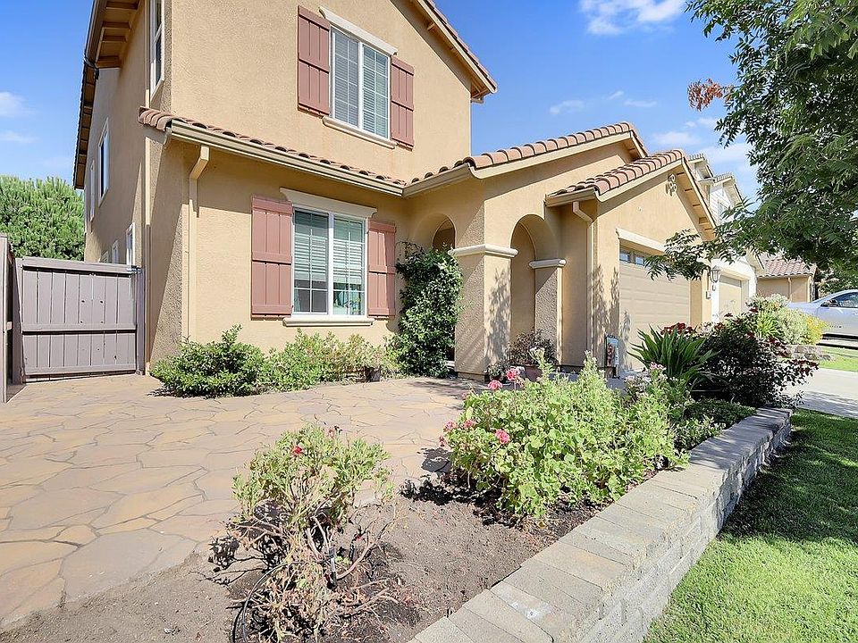 1st image of 848 Calico Dr