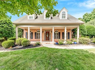1068 Hamilton Ridge Ln, Knoxville, TN 37922