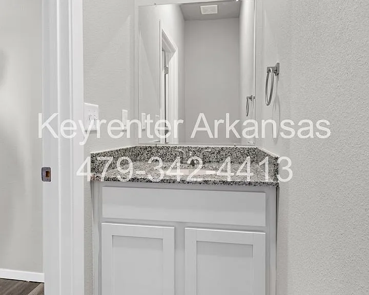 920 S Morningside Dr — Photo 13
