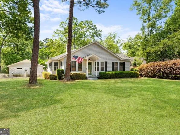 503 N Main St, Statesboro, GA 30458