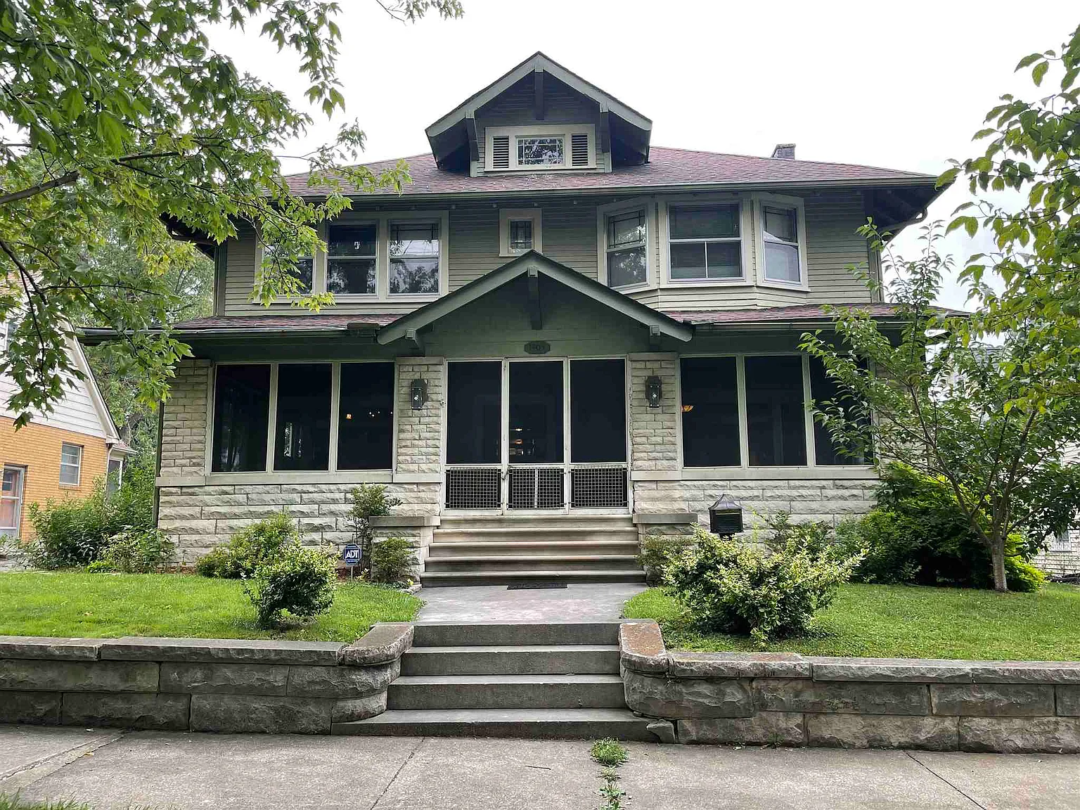 1405 14th St photo 1