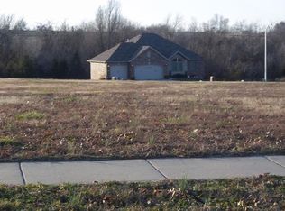 1284 E Headley St #L22, Springfield, MO 65803