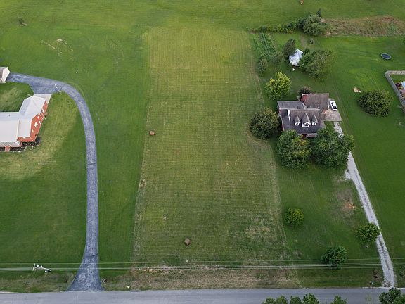 2nd image of 40 Old Jackson Hwy