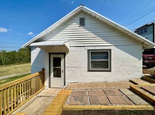 110 Blackman St #B, Clarksville, TN 37040