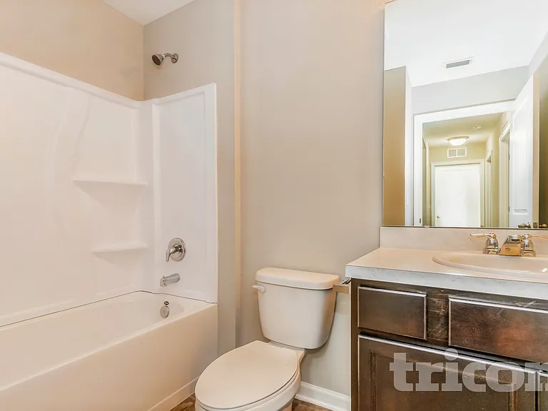 1610 Liberty Tree Pl — Photo 13