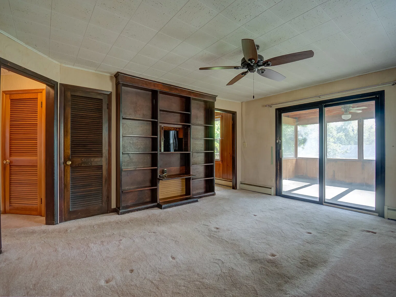 2 bed, 1342 sqft, $3,000 — Photo 2