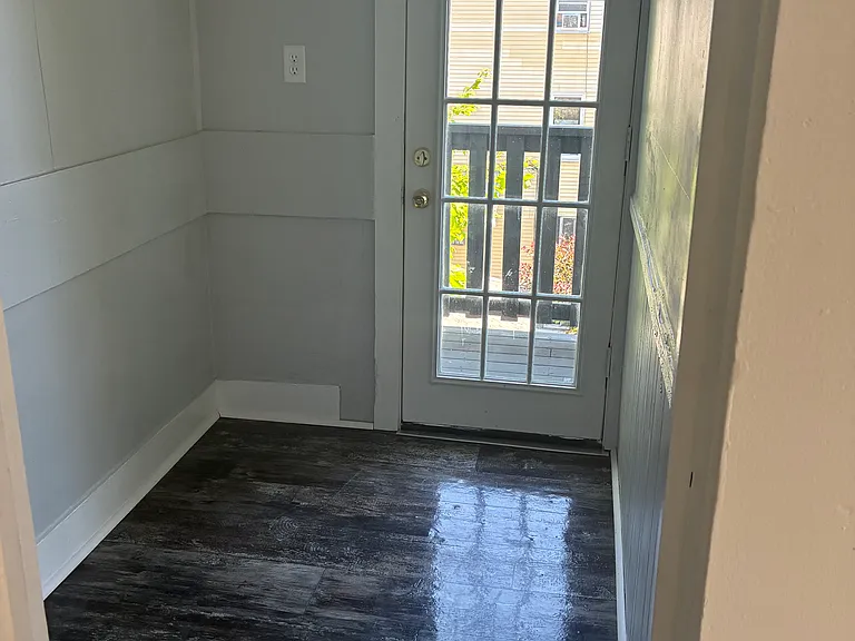 11 Ames St #3 — Photo 7