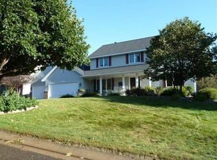 4864 138th St W, Apple Valley, MN 55124