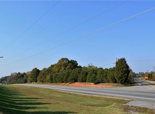 7901 Lester Rd, Stokesdale, NC 27357