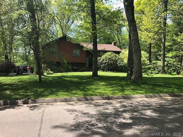 1st image of 55 Deepwood Dr