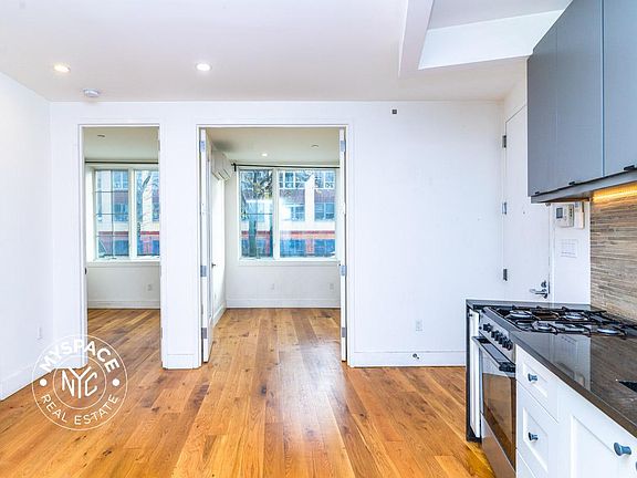 3rd image of 87 Montrose Ave APT 1F