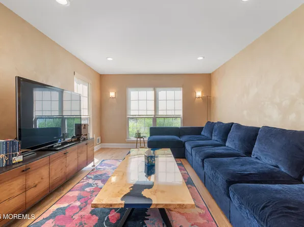 49 Charles Court #3206, Ocean Twp, NJ 07712