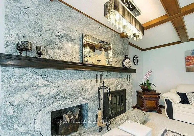 297 Grangeover Ave — Photo 6