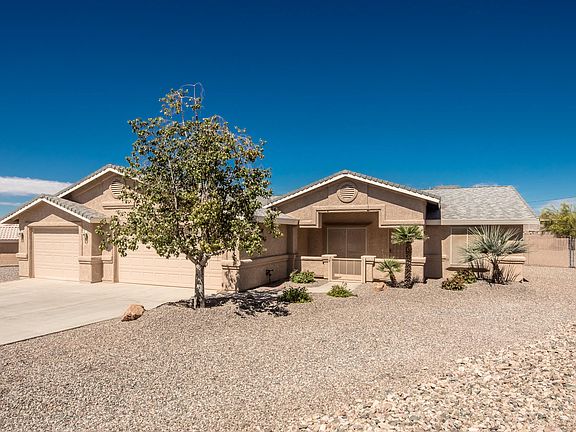 5th image of 2315 Senita Dr